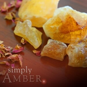 AMBER PILLAR CANDLE