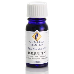 Immunity essential oil blend