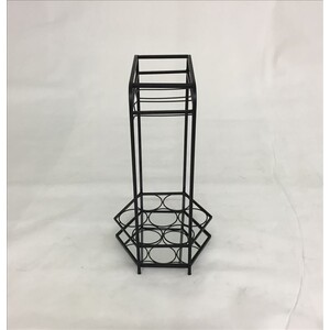 Wine rack with mirror base