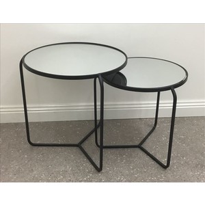 Thomas set of 2 side table