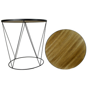 Large round geom tri table