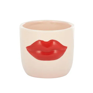 Lips Ceramic Pot 11x9.5cm Pink/Red*