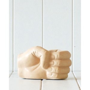 Ecru 'In the Hand' Pot/Planter - 16x12x10cm