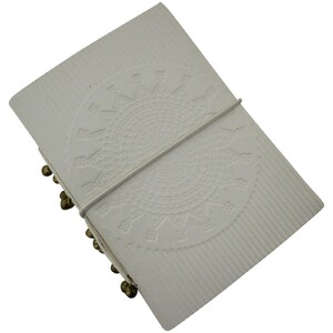 Leather N/Book Ivory