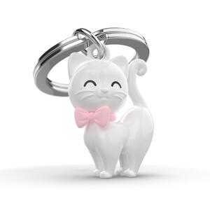 KEYCHAIN WHITE CAT W/BOW TIE 