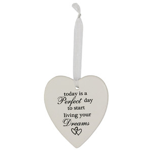 Hanging heart living dream